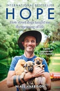 HOPE: HOW STREET DOGS TAUGHT ME THE MEANING OF LIFE: FEATURING RODNEY MCMUFFIN